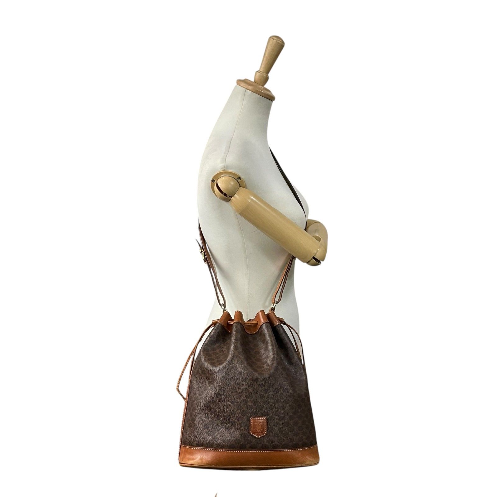 CELINE セリーヌ マカダム 巾着 ショルダーバッグ PVC レザー ブラウン 