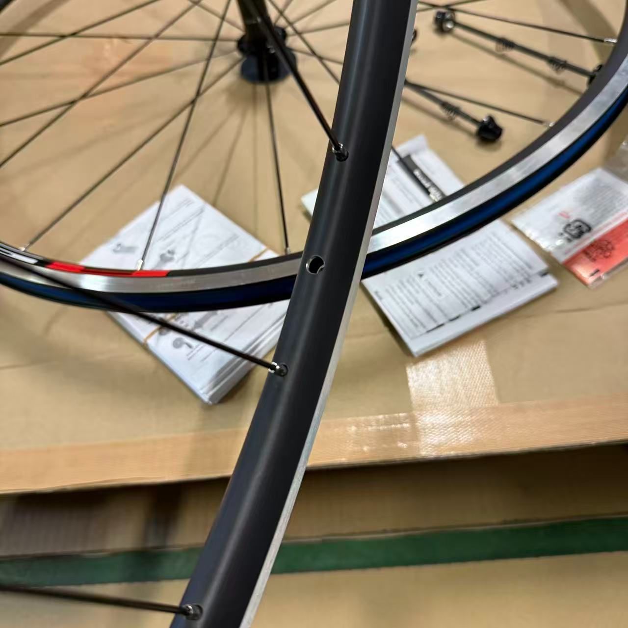 シマノ(SHIMANO) ロードホイール WH-R501 フロント/リア/前後セット