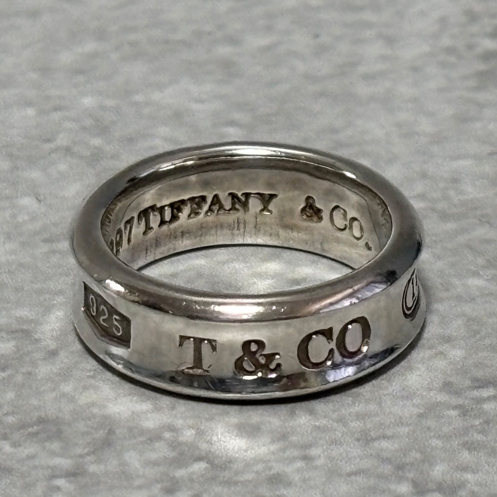 TIFFANY - Co. ティファニー 1837 ナロー リング シルバー925 指輪 SV 925 ロゴリング ユニセックス メンズ レディース 約8〜9号程