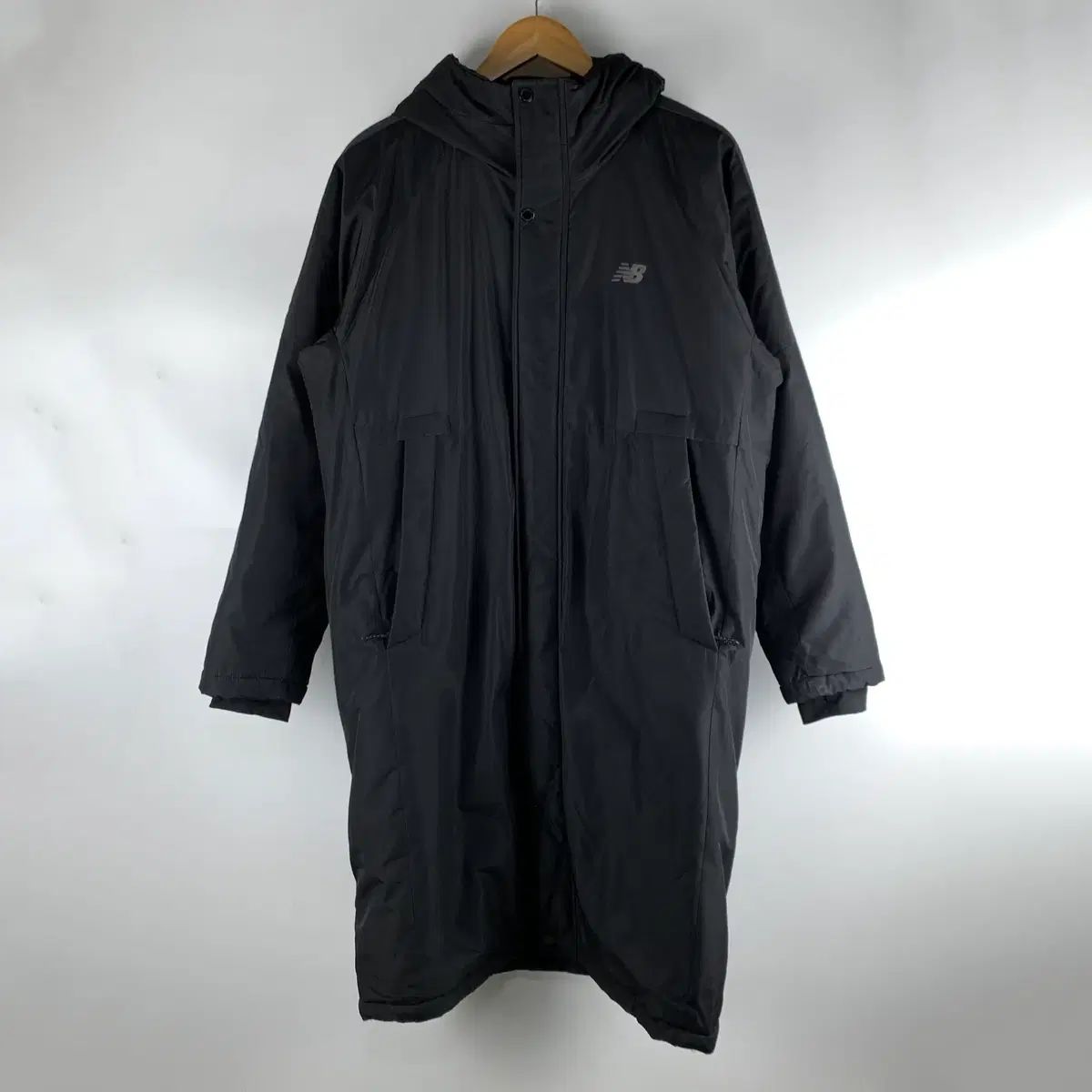 ニュー ンス チャンレンジ ブラック ベンチコート 95 260107