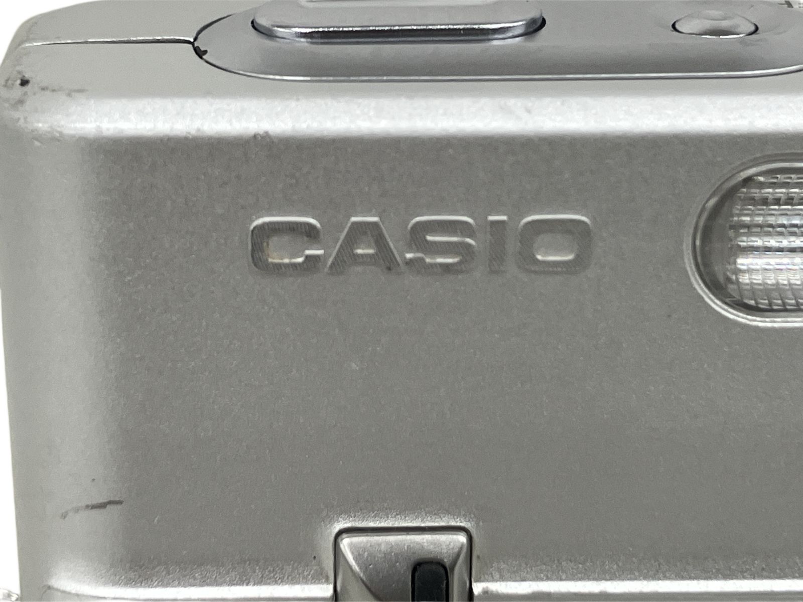 55 コンパクトデジタルカメラ