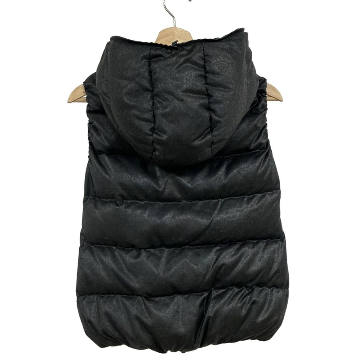 DUVETICA(デュベティカ) ダウンベスト サイズ40 M レディース美品