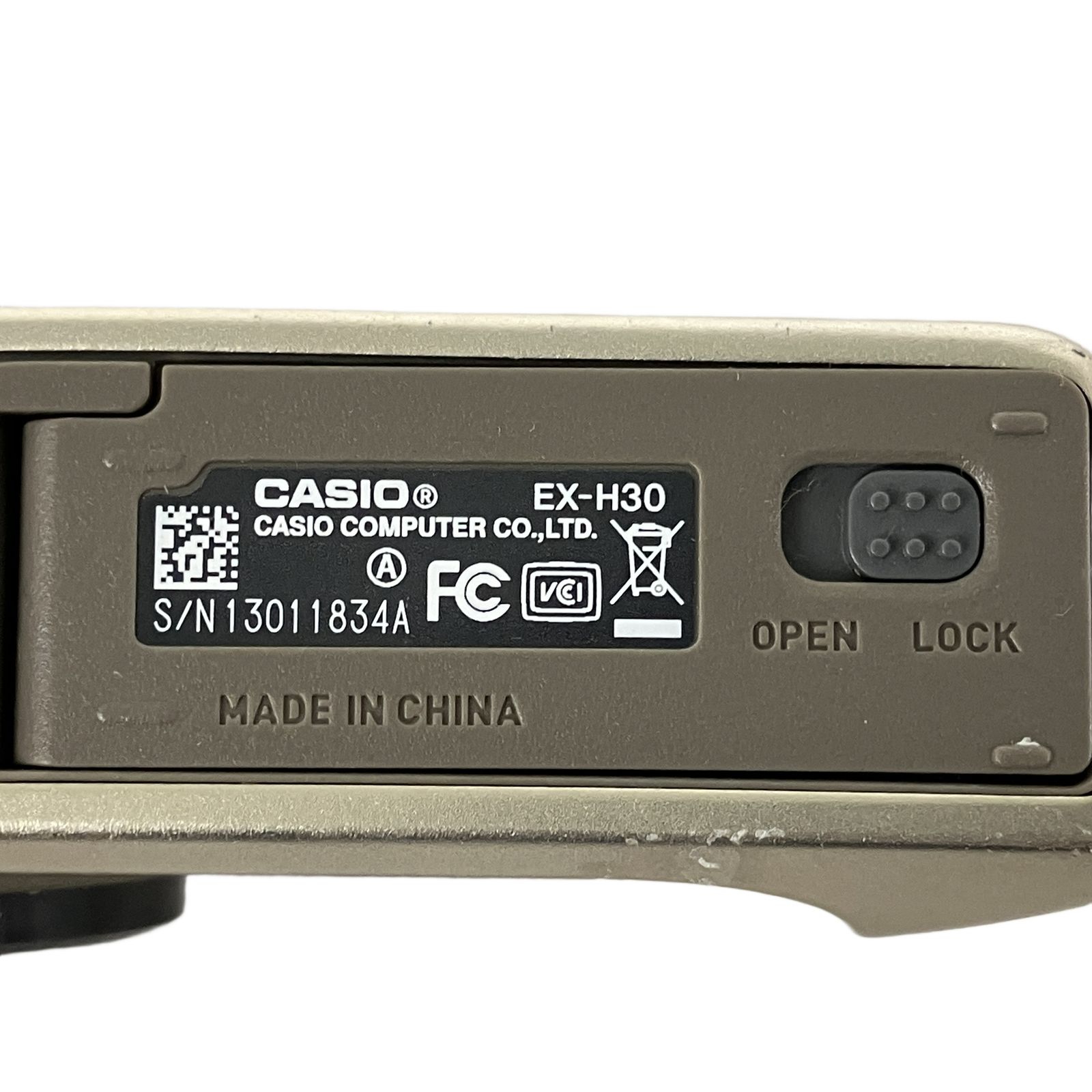  CASIO EXILIM EX-H 30 カシオ エクシリム コンパクトデジタルカメラ コンパクトデジタルカメラ デジタルカメラ