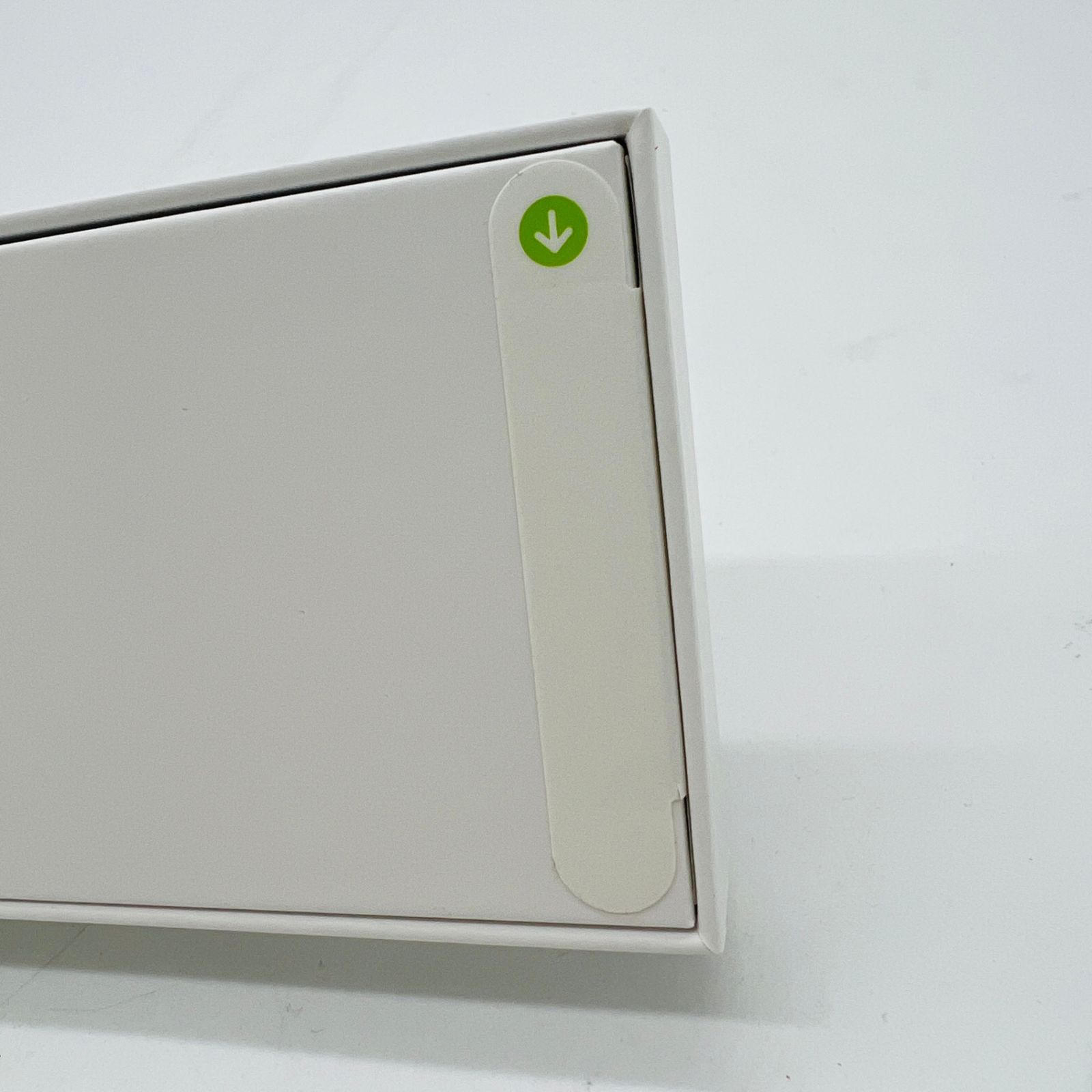 Apple Watch SE 2 GPSモデル 40 mm ミッドナイトアルミニウムスポーツバンド MNJT 3 J|A バッテリー持続長い ファッションウォッチ