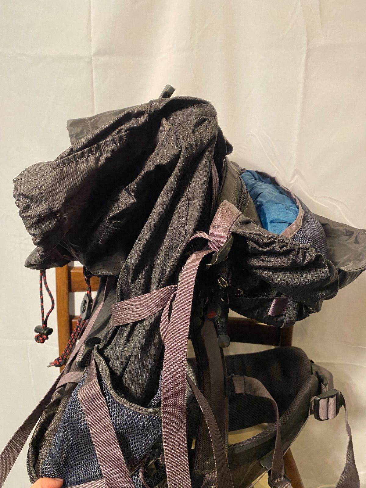 美品】モンベル ZERO POINT KITRA PACK 30 登山リュック ストック付