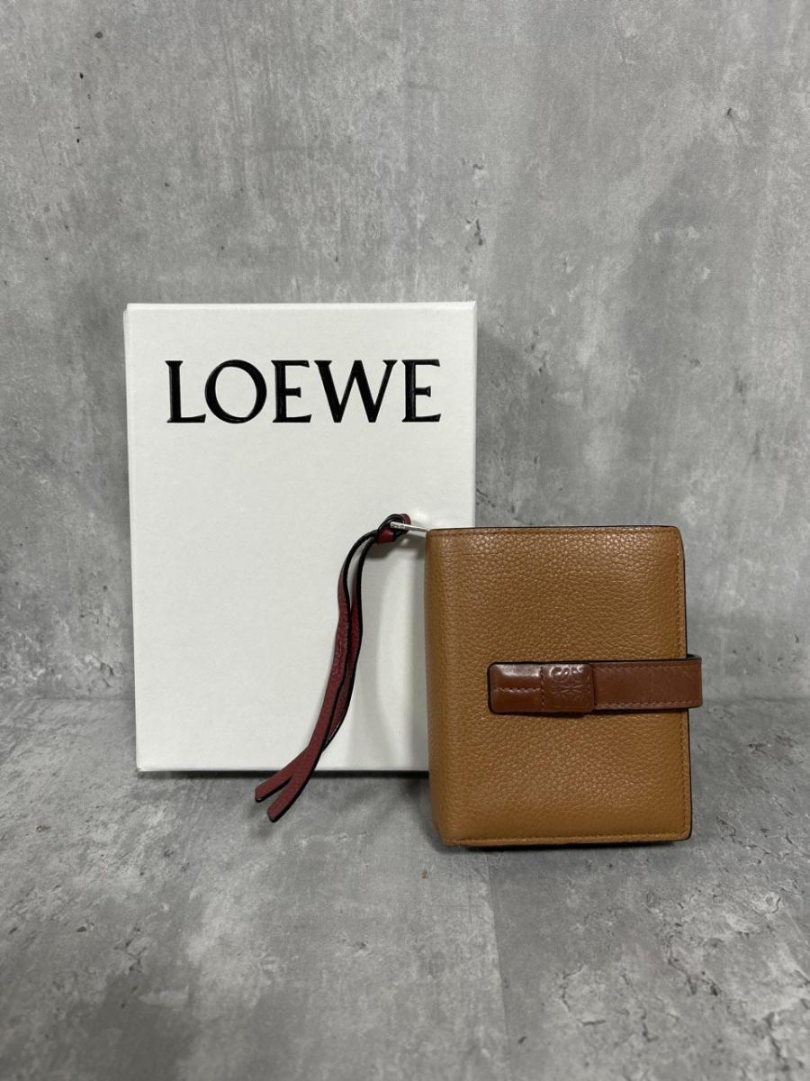 LOEWE ロエベ コンパクトジップウォレット レザー 二つ折り 財布 キャラメル ◎レディース