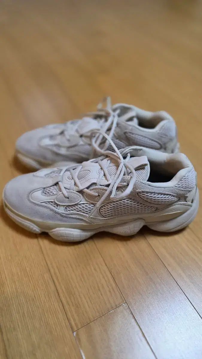 アディダス イージー