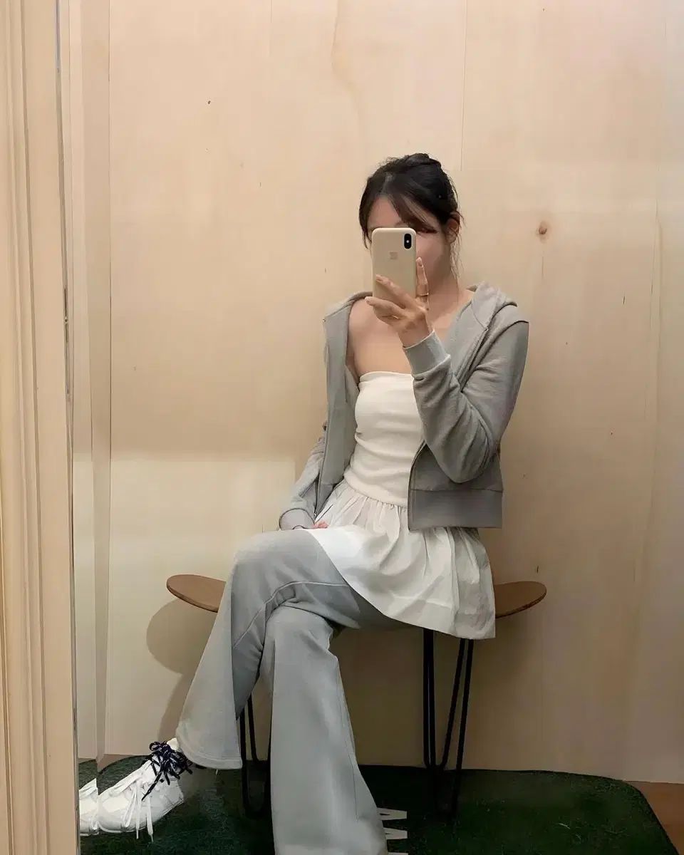 ラプリエ - ラマン フード グレー