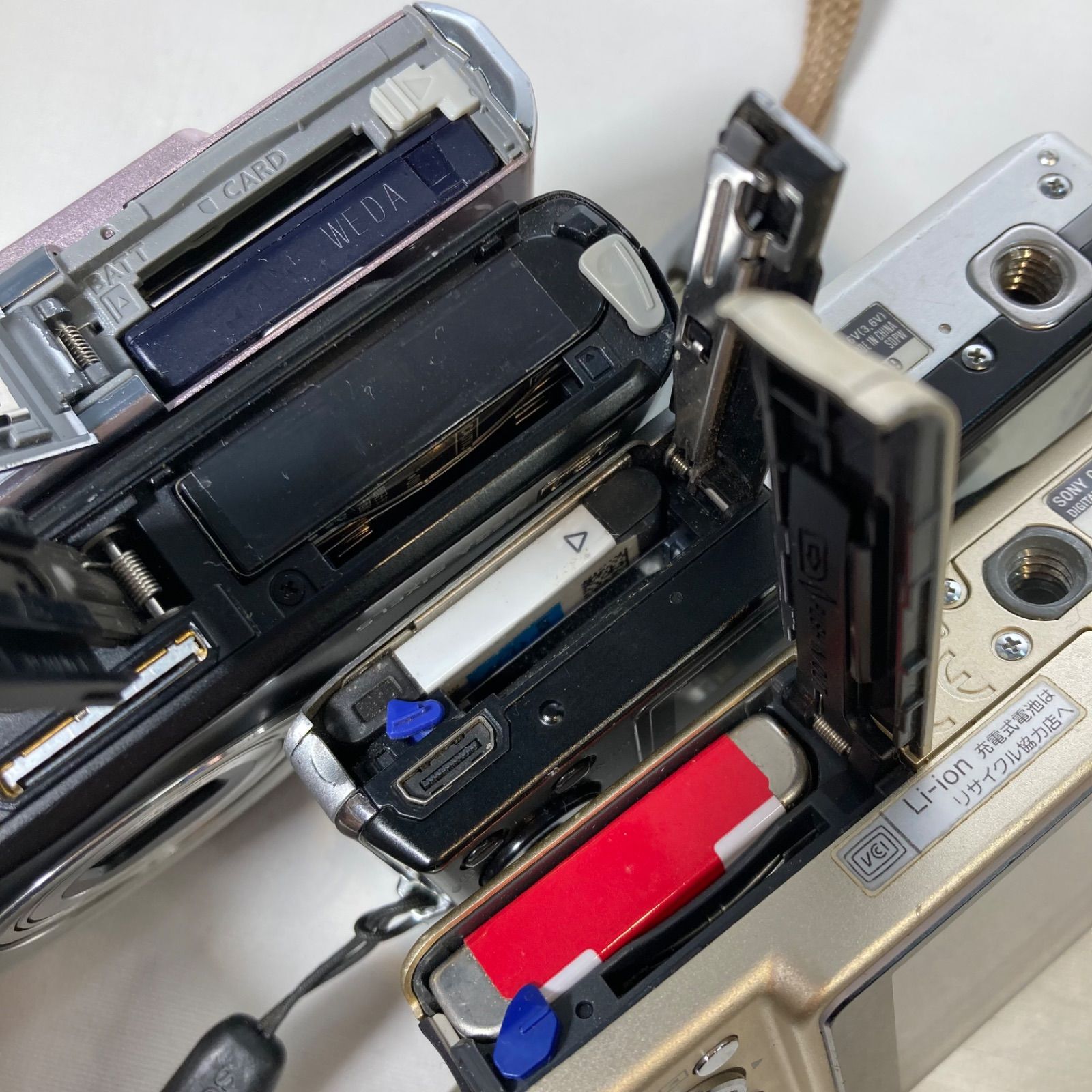ジャンク】デジカメ 4点まとめ売り - メルカリ