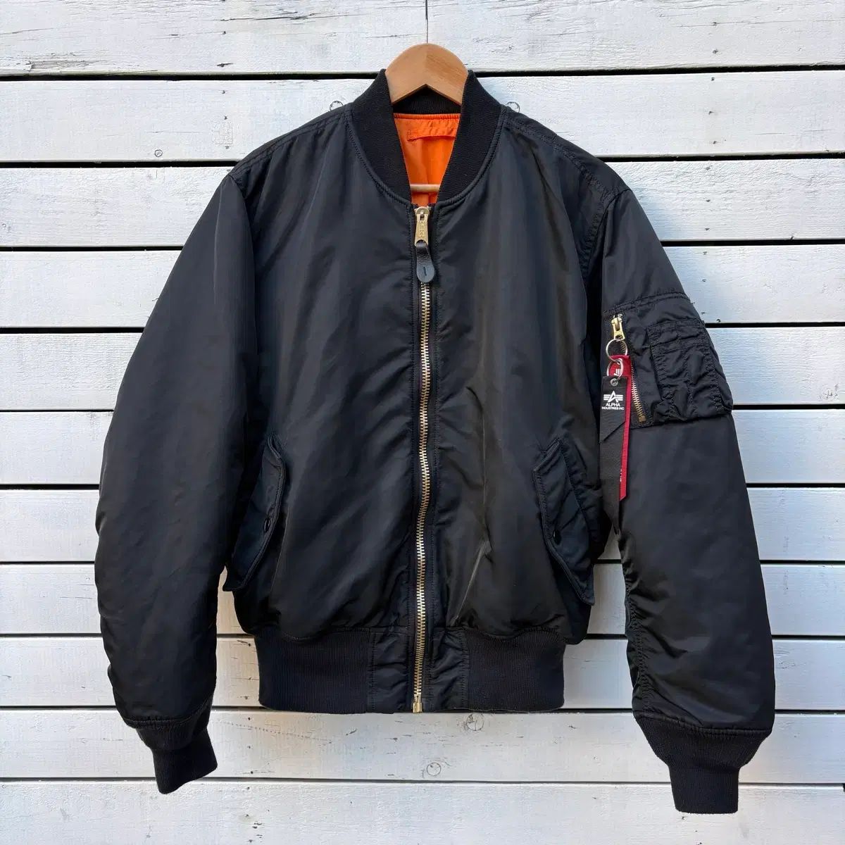 Alpha Industries アルファ Ma-1 ジャケット