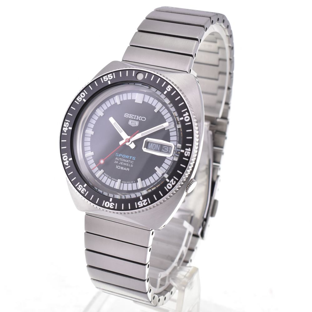 セイコー SEIKO 4 R 36-13 S 0 5スポーツ モデル 自動巻き メンズ 箱 保証書付き G 144930