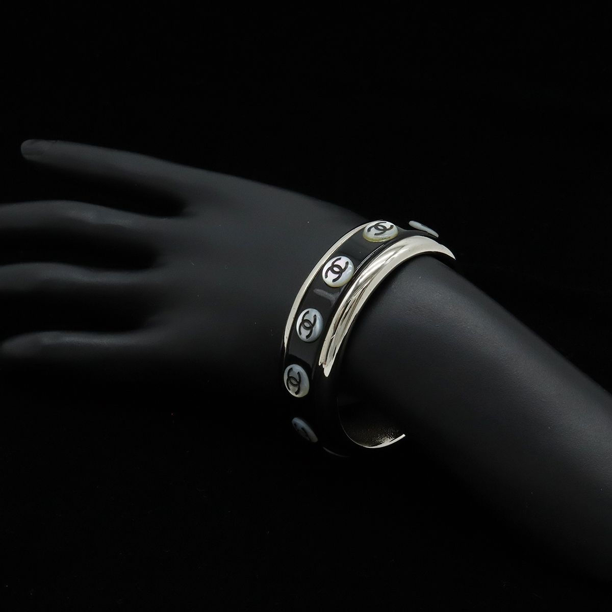 CHANEL シャネル ココマーク バングル オープンバングル ブレスレット