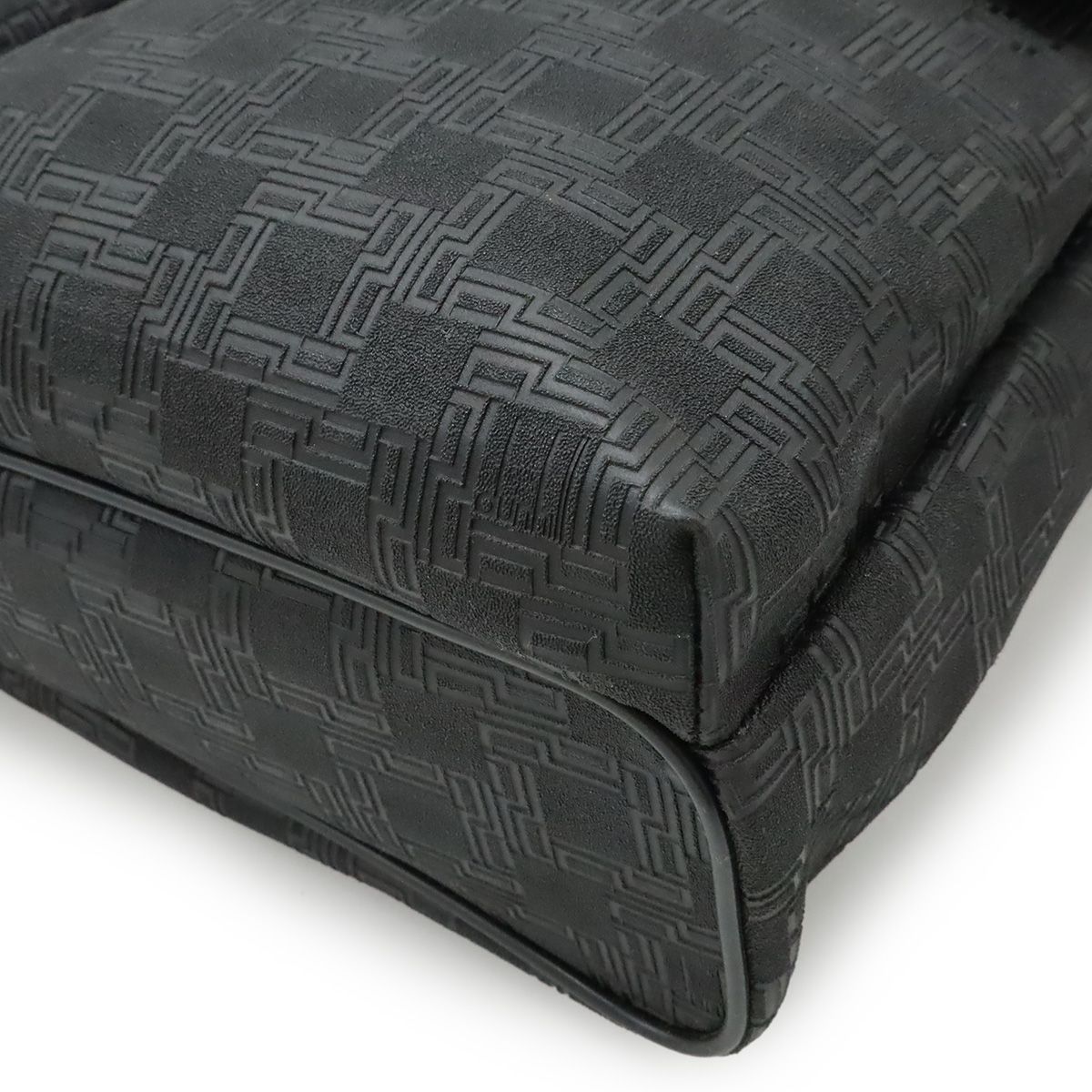 極美品 Dunhill ショルダーバッグ D8 PVC×レザー ブラック dunhill（ダンヒル） ショルダーバッグ サコッシュ 斜め掛け ディー