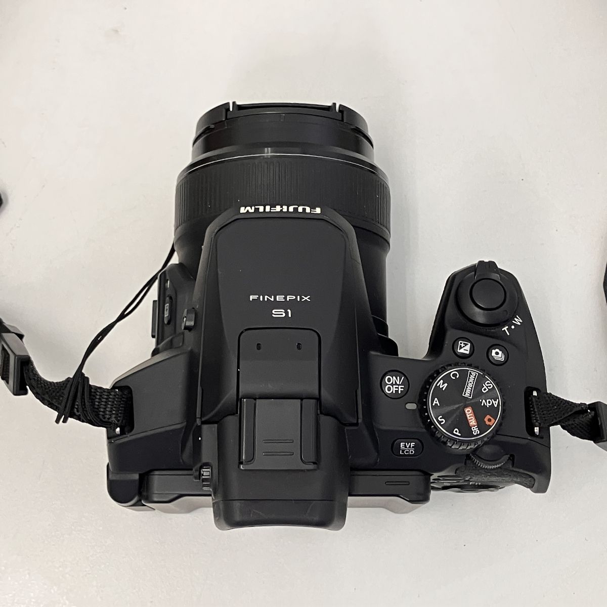 コンデジ 富士フィルム