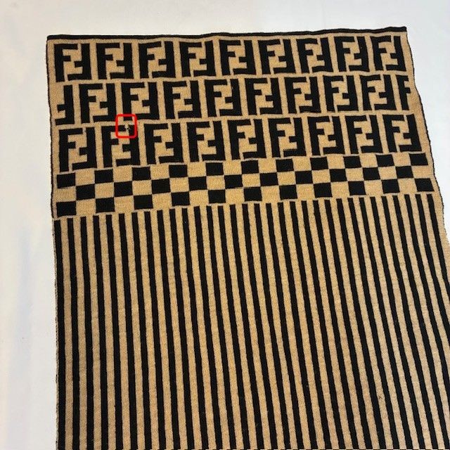  フェンディ FENDI ズッカ FF柄 ストライプチェック模様 ウールマフラー マフラー 小物