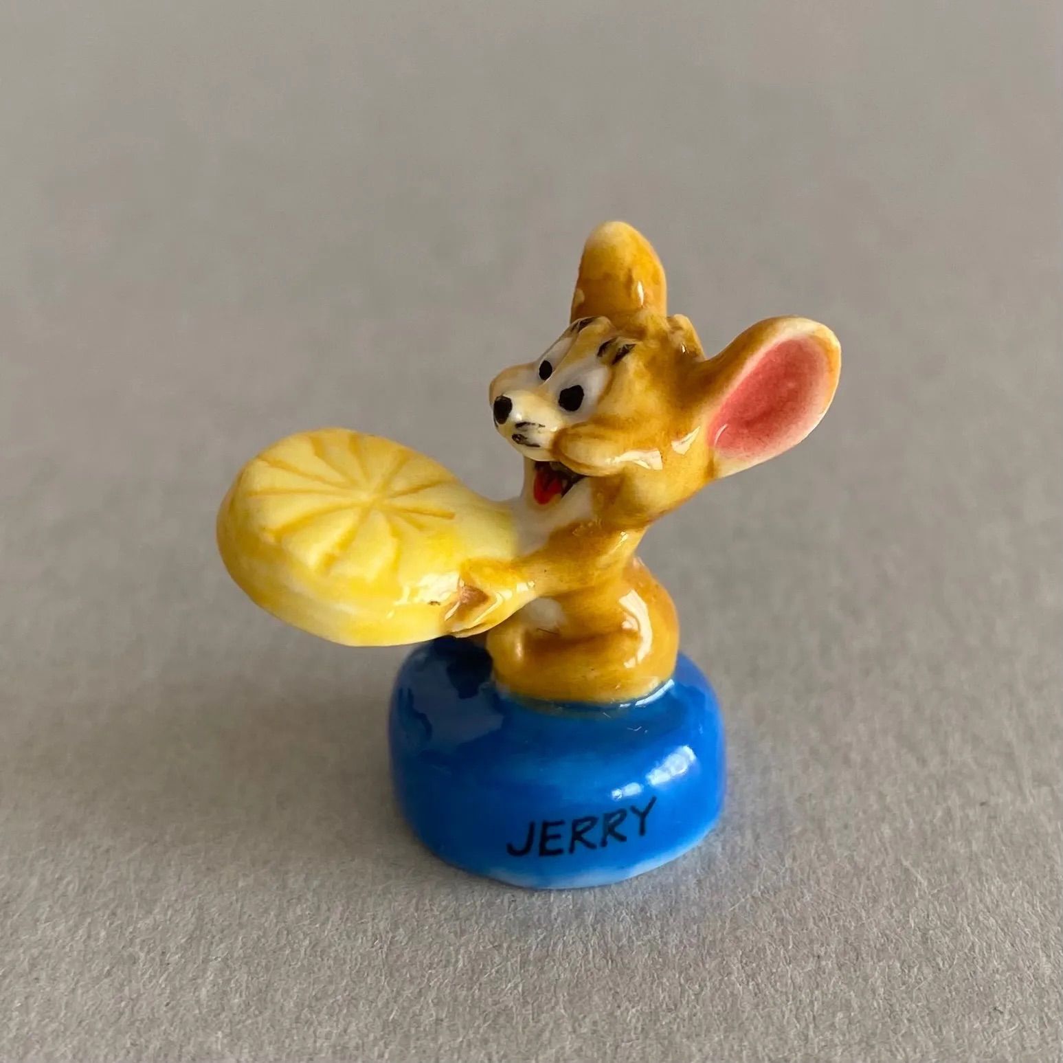 アルザスのお菓子　フェーブ　フェーブ　フランス　陶器　ミニチュア　フランス雑貨 アルザスのお菓子 フェーブ フェーブ フランス 陶器 ミニチュア