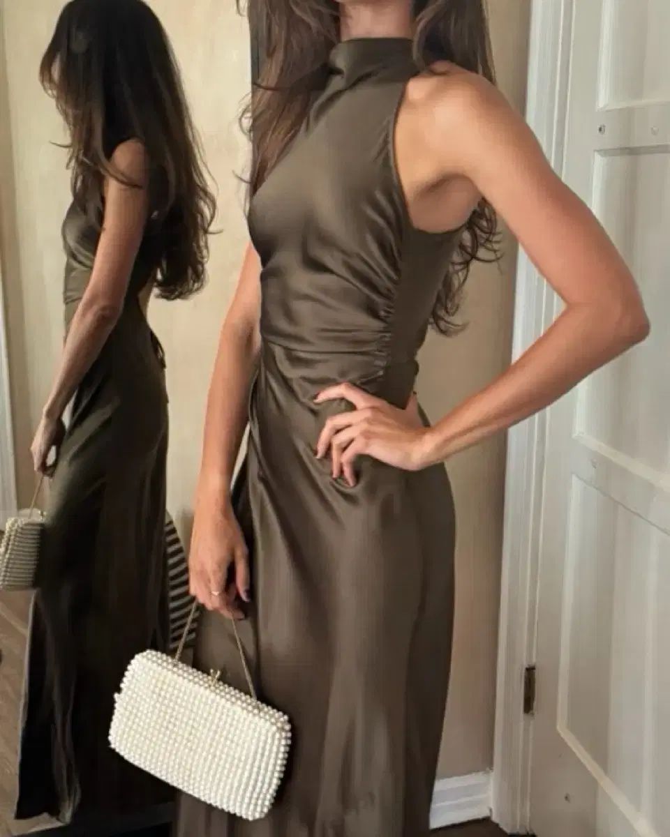 リーフォメーション Anaiis シルク ドレス カーキ色 ブライダルシャワー ウェディングスナップ