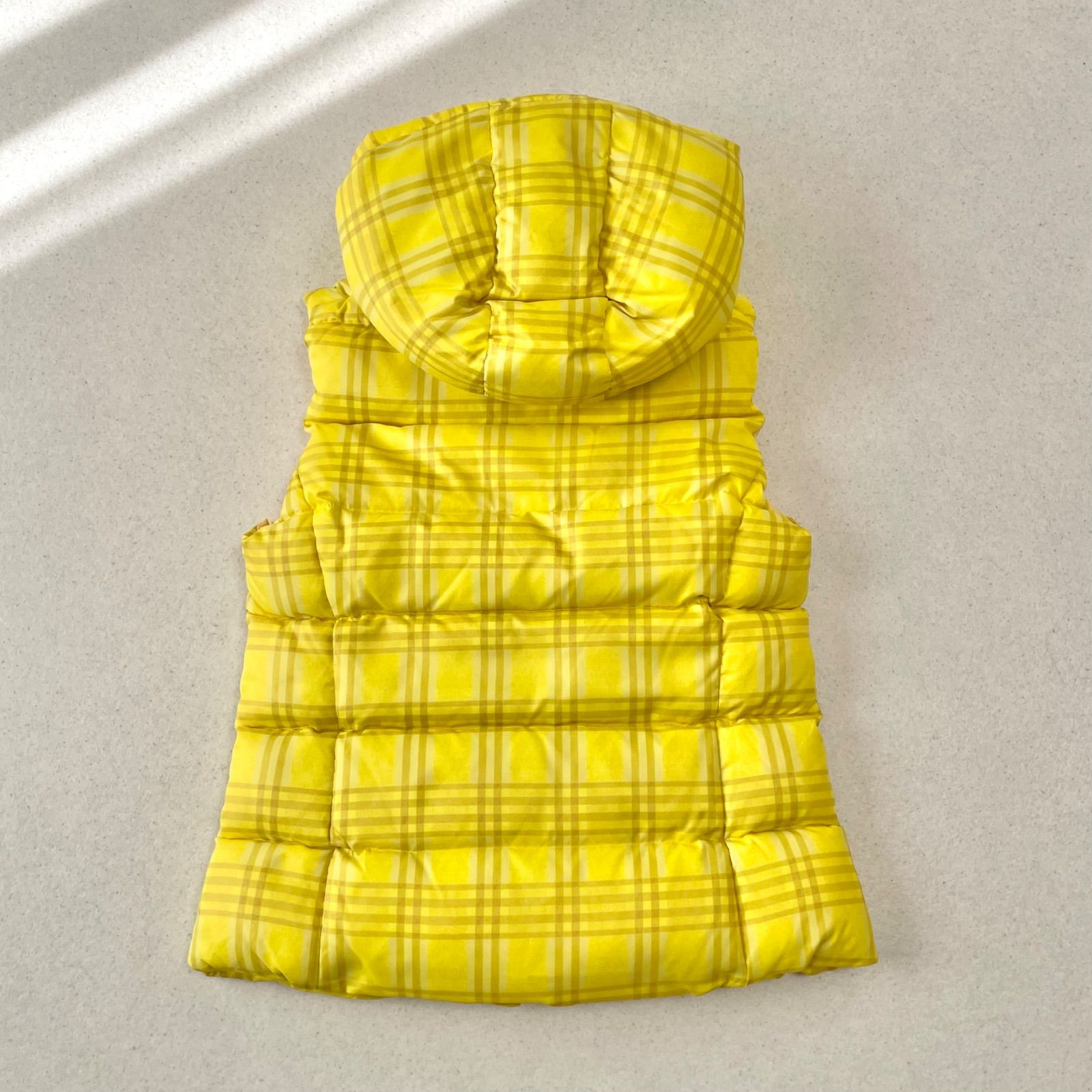 Samantha Thavasa ゴルフウェア　中綿　ダウン　ベスト　チェック Samantha Thavasa ゴルフウェア 中綿 ダウン ベスト チェック Samantha