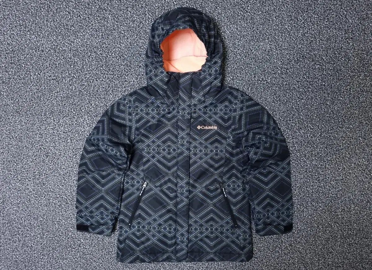 130 コロンビア キッズ ウィンドブレーカー フード アウター