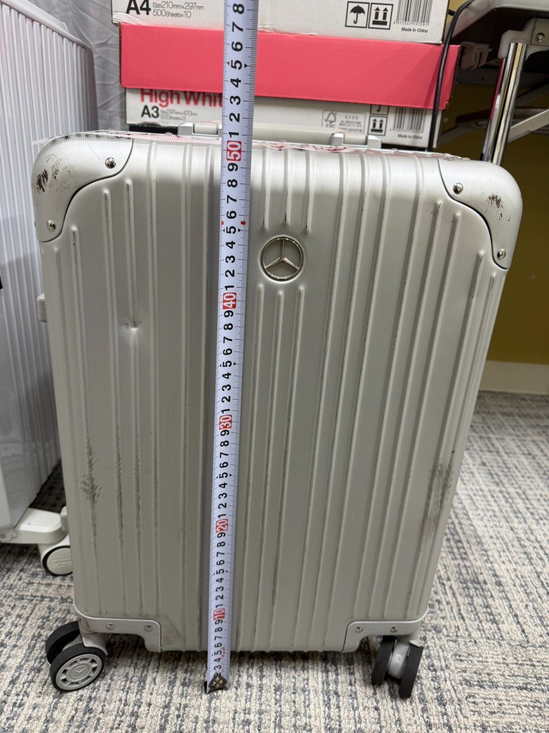 ☆メルセデスベンツ スーツケース シルバーキャリーケース - メルカリ