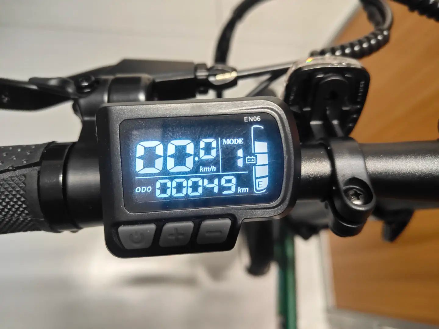 期間限定セール開催中！】電動アシスト自転車 ERWAY A01 グリーン