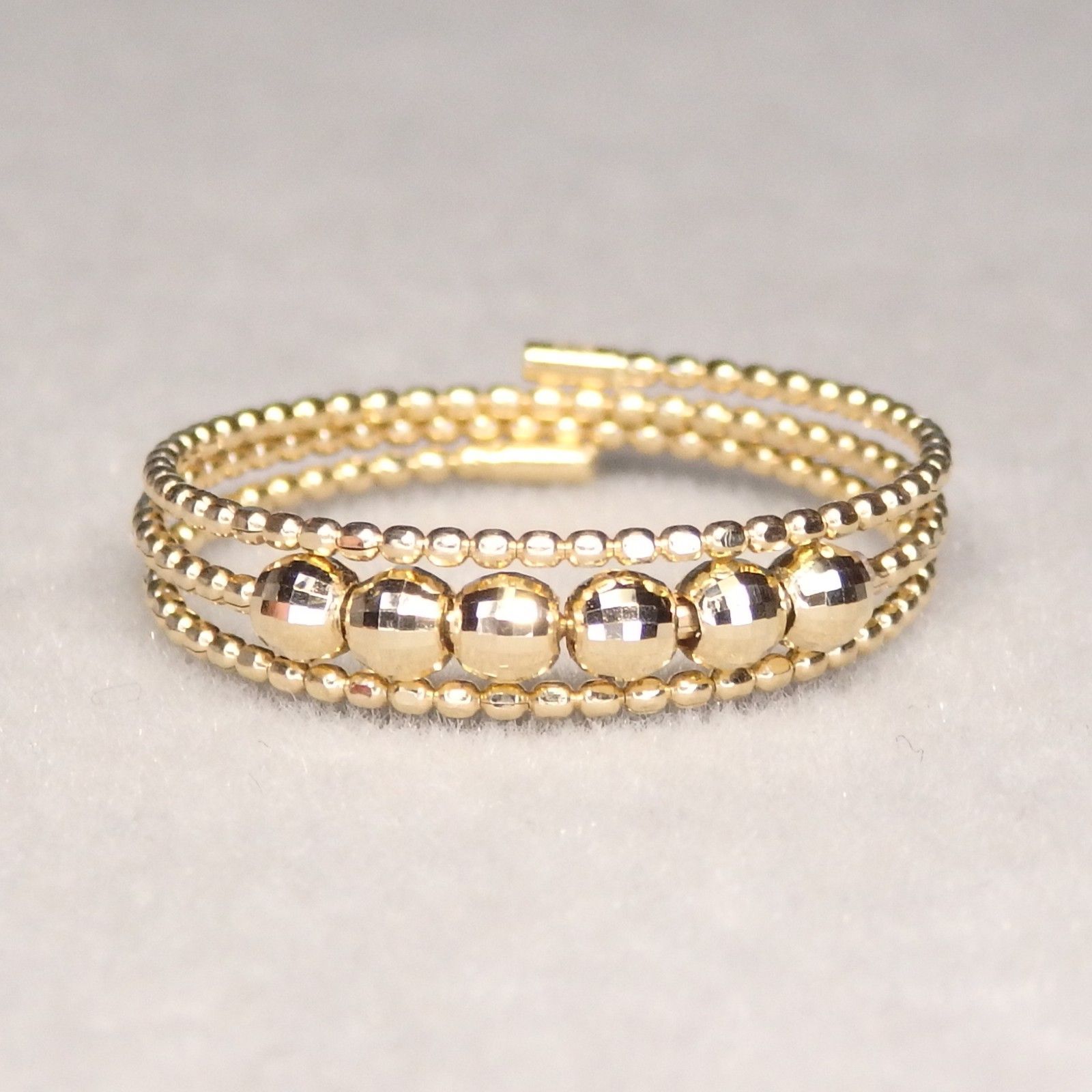 形状記憶リング 3連 Z5896 ゴールドK18 地金 指輪 フリーサイズ 形状記憶リング 3連 Z5959 ゴールドK18 地金 指輪 フリーサイズ - メルカリ