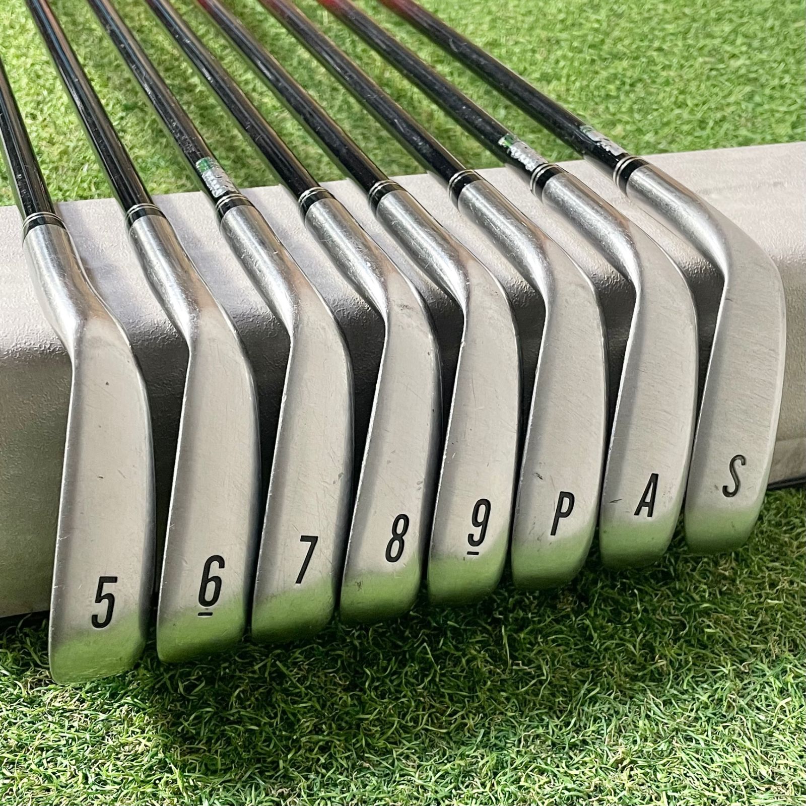 XXIO9 MP900 アイアンセット 豪華8本 メンズ SR 右 ゼクシオ