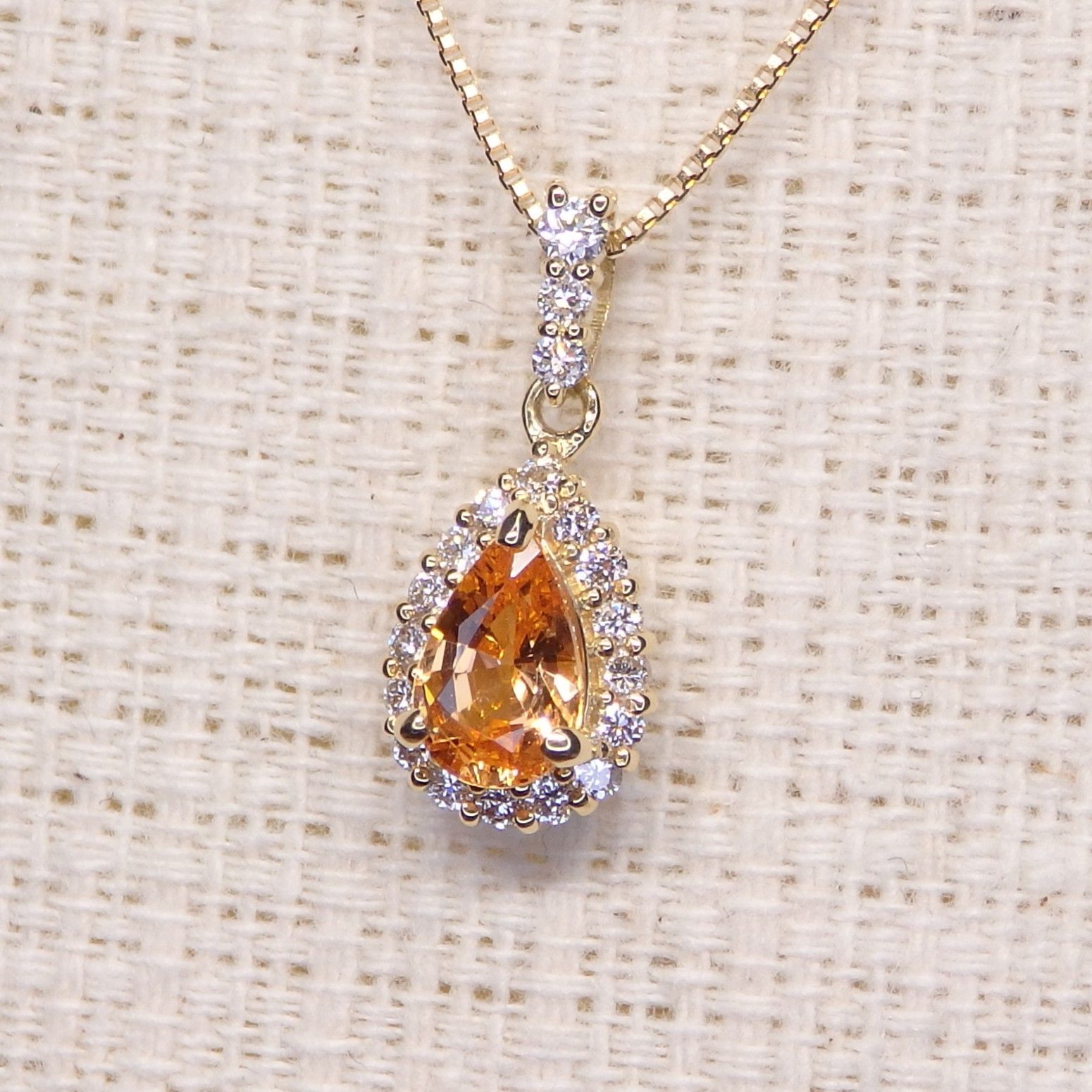 スペサルティンガーネット ペンダントTOP Z5741 0.484ct しずく ペア 