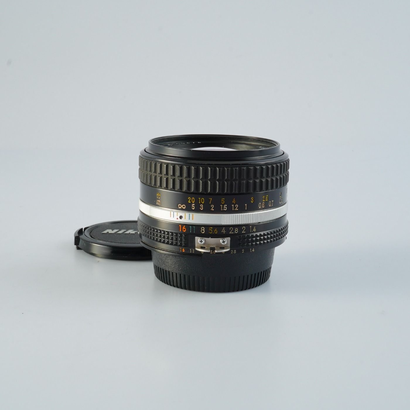 Nikon ニコン Ai-S NIKKOR 50 mm F|1.4 単焦点レンズ
