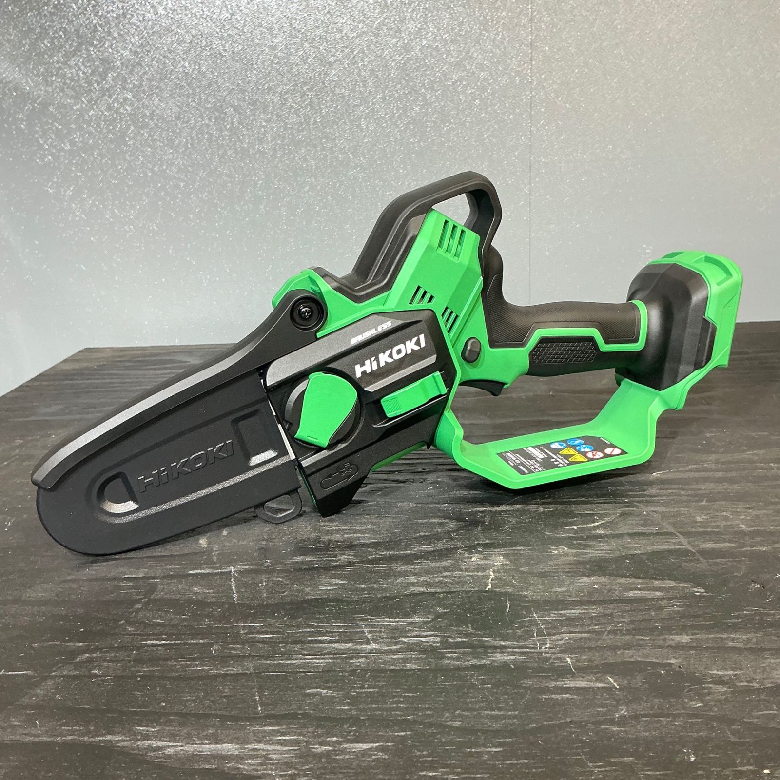 ハイコーキ HIKOKI 18 V コードレスチェンソー XPZ ♥