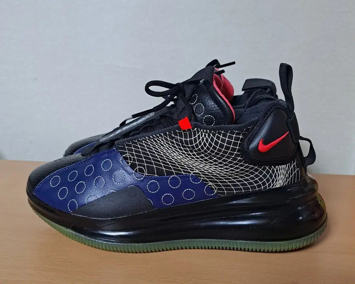 ナイキ 厚底 約240 エアマックス