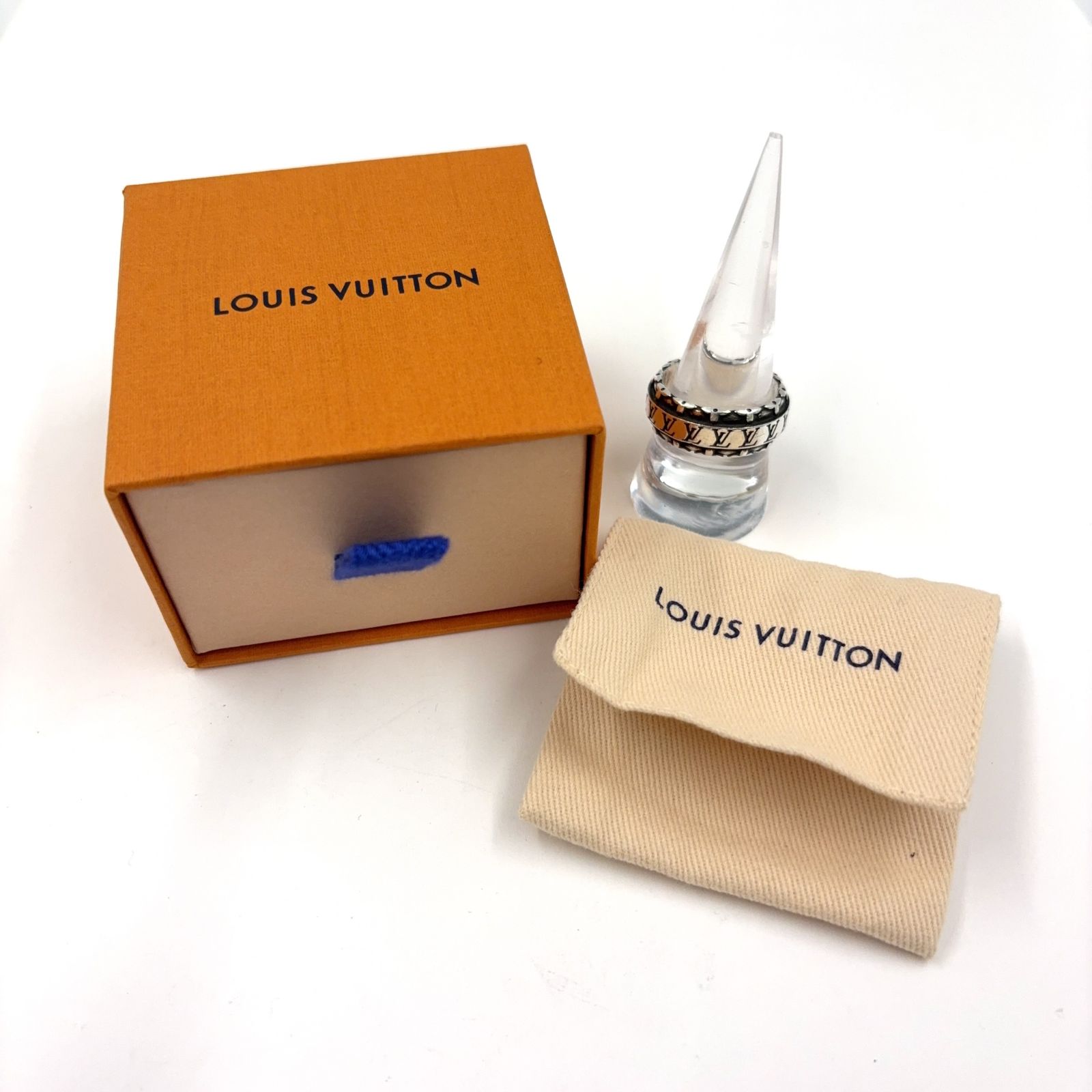VUITTON リング･LV