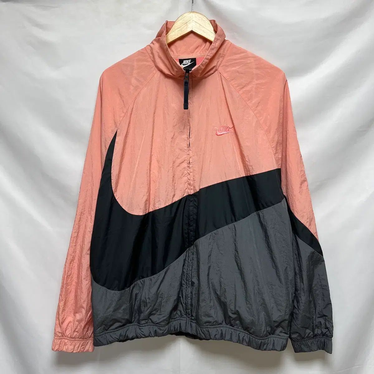 正規品/2XL NIKE ビックスウォッシュ ウーブン ピンク ウィンド