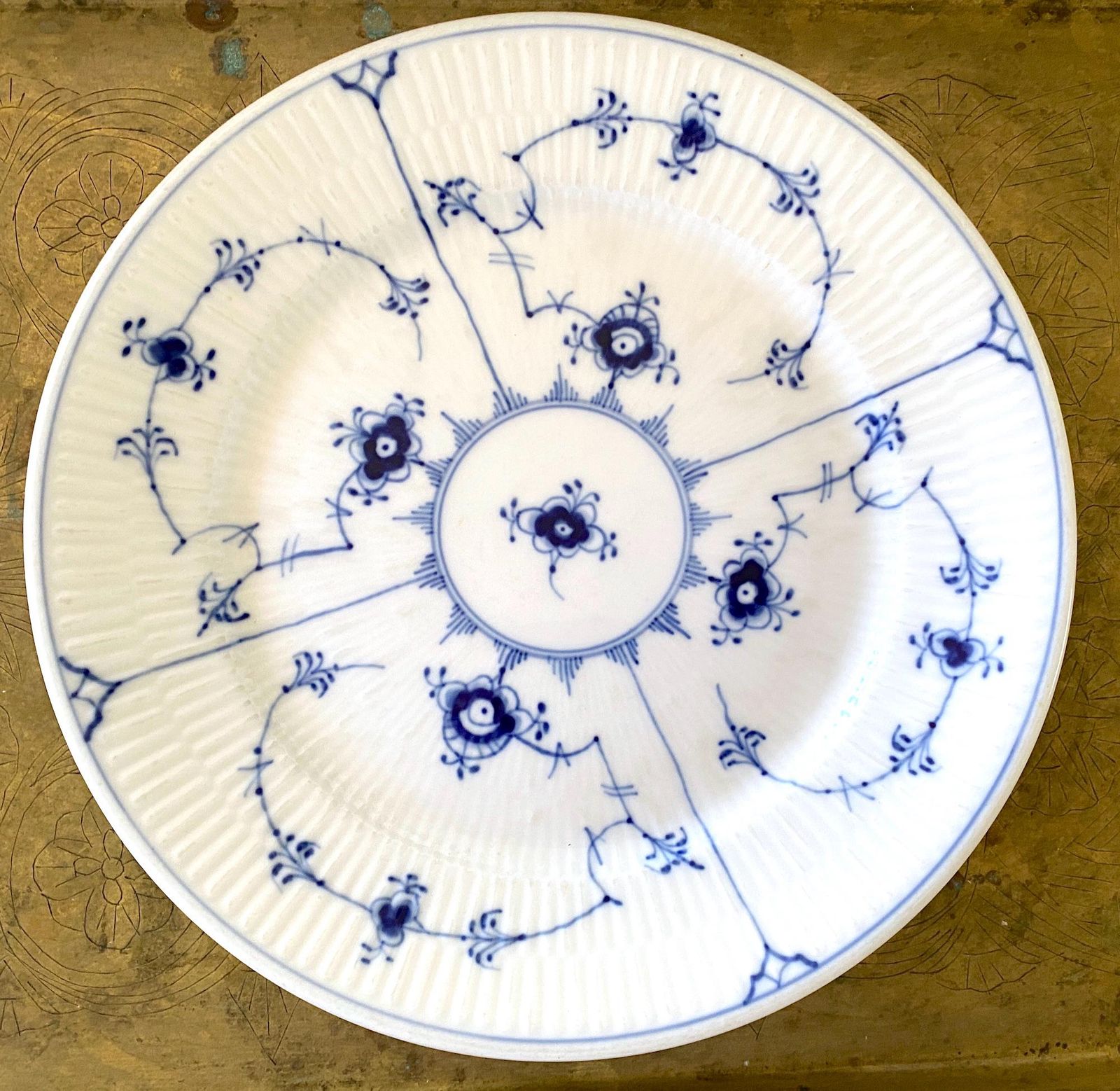 ロイヤルコペンハーゲン ランチプレート 直径22.5 cmブルーフルーテッド プレーン1960年代 デンマーク製 ヴィンテージ