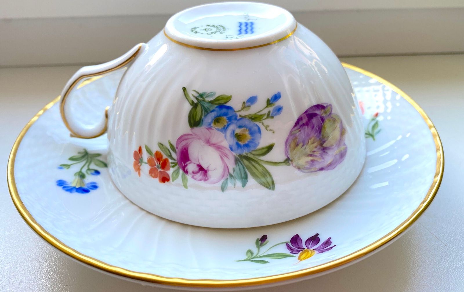 ロイヤルコペンハーゲン サクソンフラワー ティーカップ＆ソーサーセット ヴィンテージ1950年代 パープルチューリップ