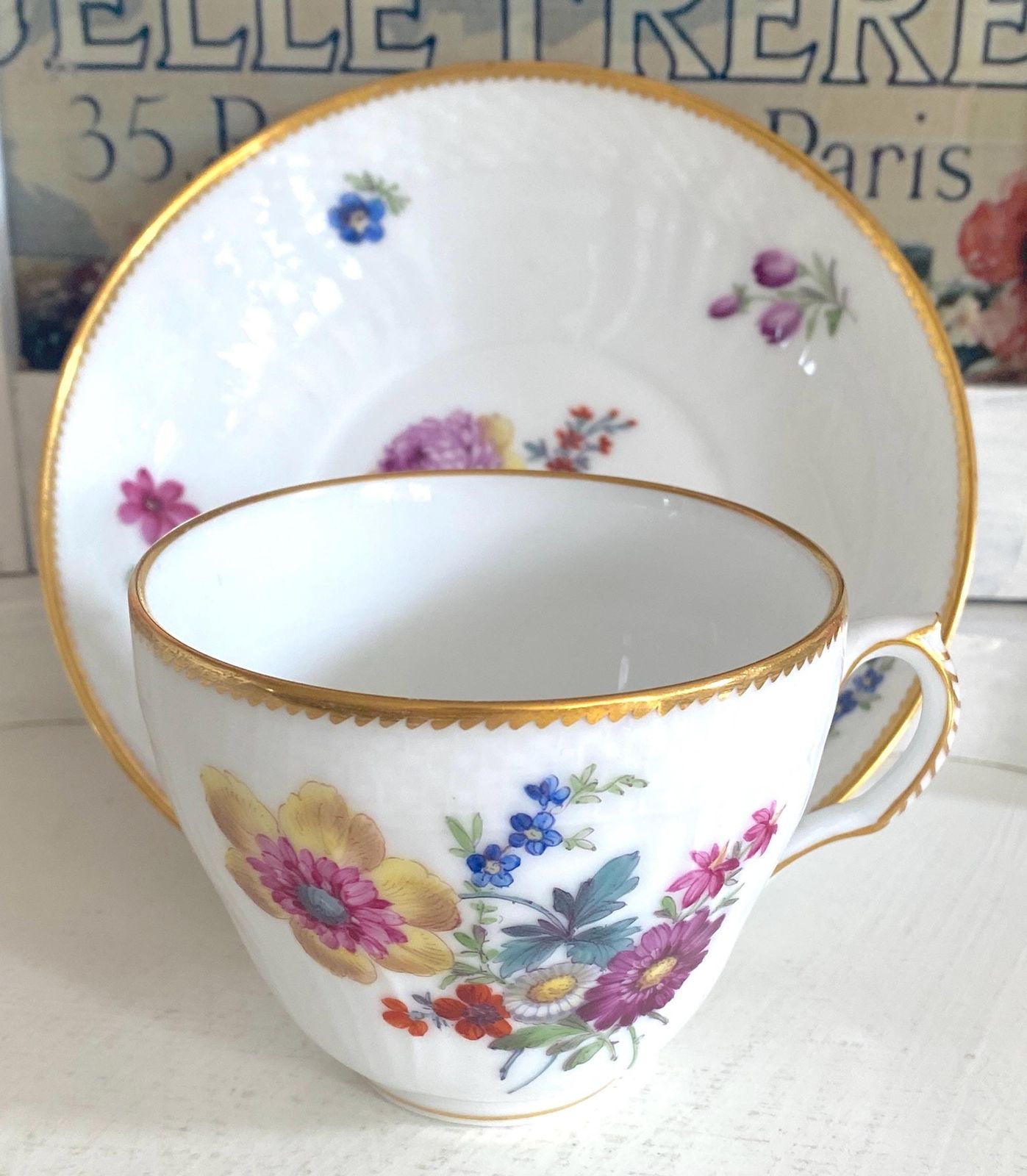  アンティーク ロイヤルコペンハーゲン カップ＆ソーサー サクソンフラワー 金縁 デンマークの代々伝わる宝物 皿 食器