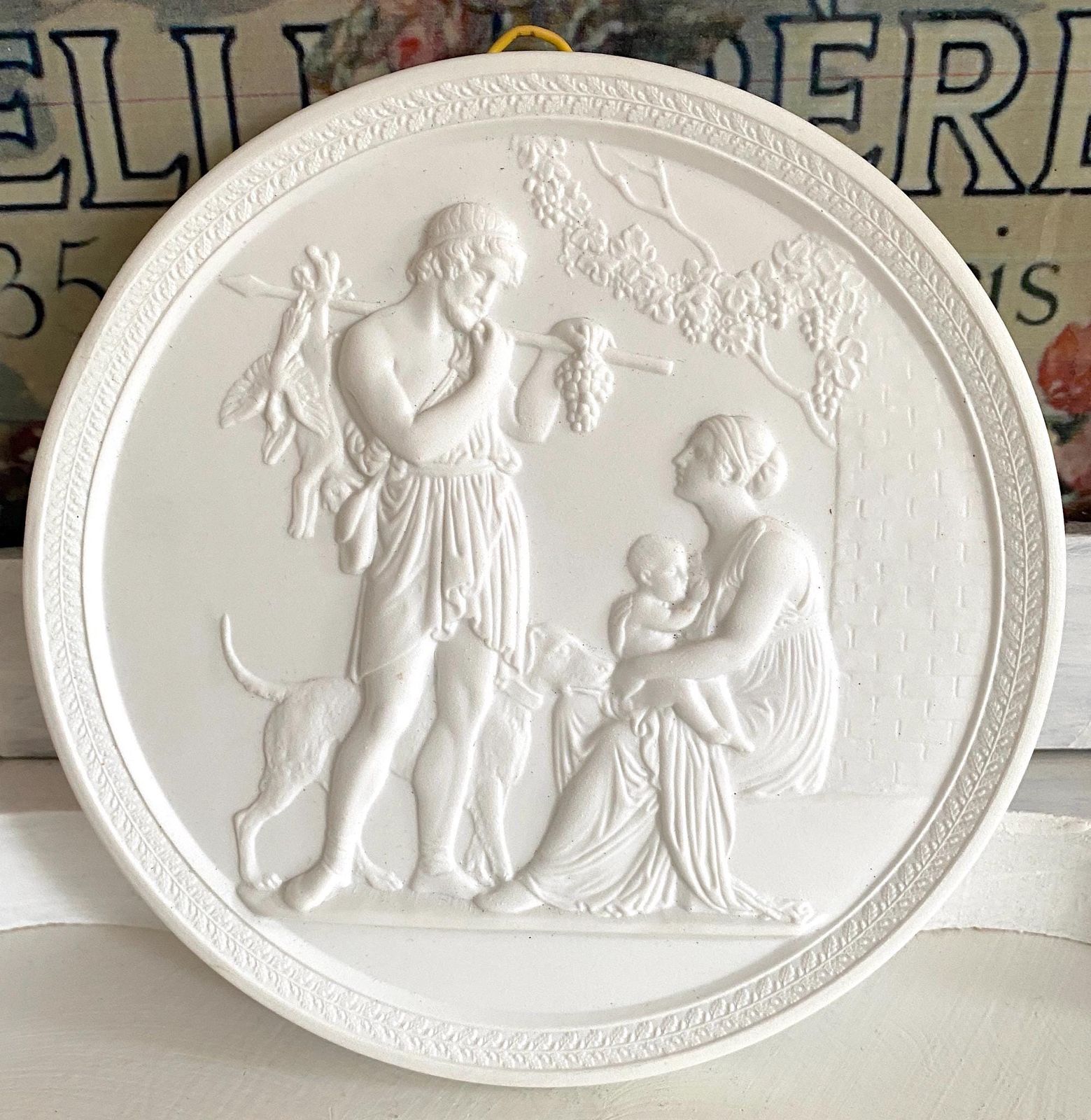 ロイヤルコペンハーゲン 秋 壁掛けプレート 白素焼きレリーフ彫刻 1960年代