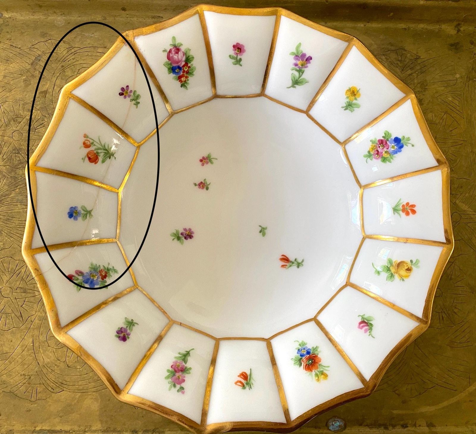 ロイヤルコペンハーゲン ヘンリエッテ フローラルゴールド ボウル