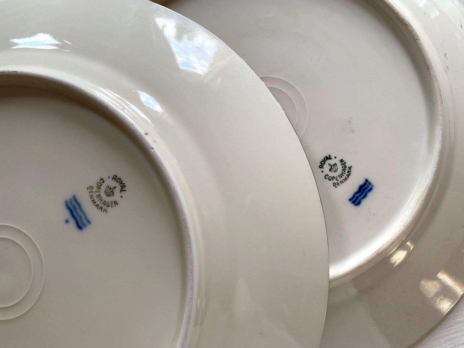  ロイヤルコペンハーゲン ブルーゲンチアナプレート 金縁 コレクターズディスプレイプレート 皿 食器