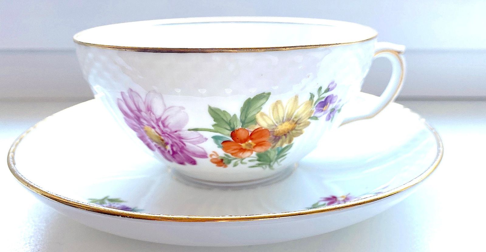 ロイヤルコペンハーゲン サクソンフラワー