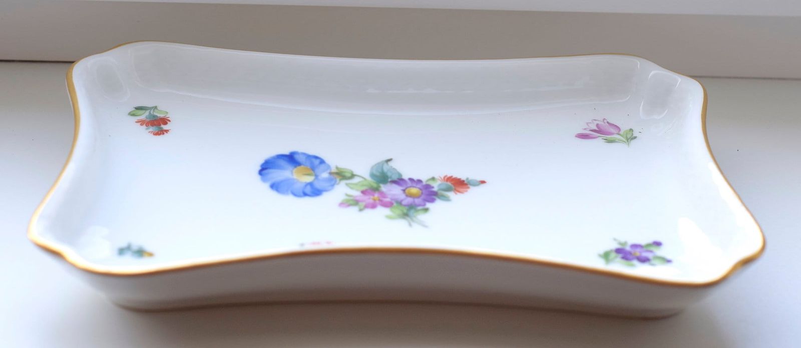  ロイヤルコペンハーゲン ザクセンフラワー サービングプレート アンティーク磁器皿 ブルーリシアンサス 金縁 皿 食器