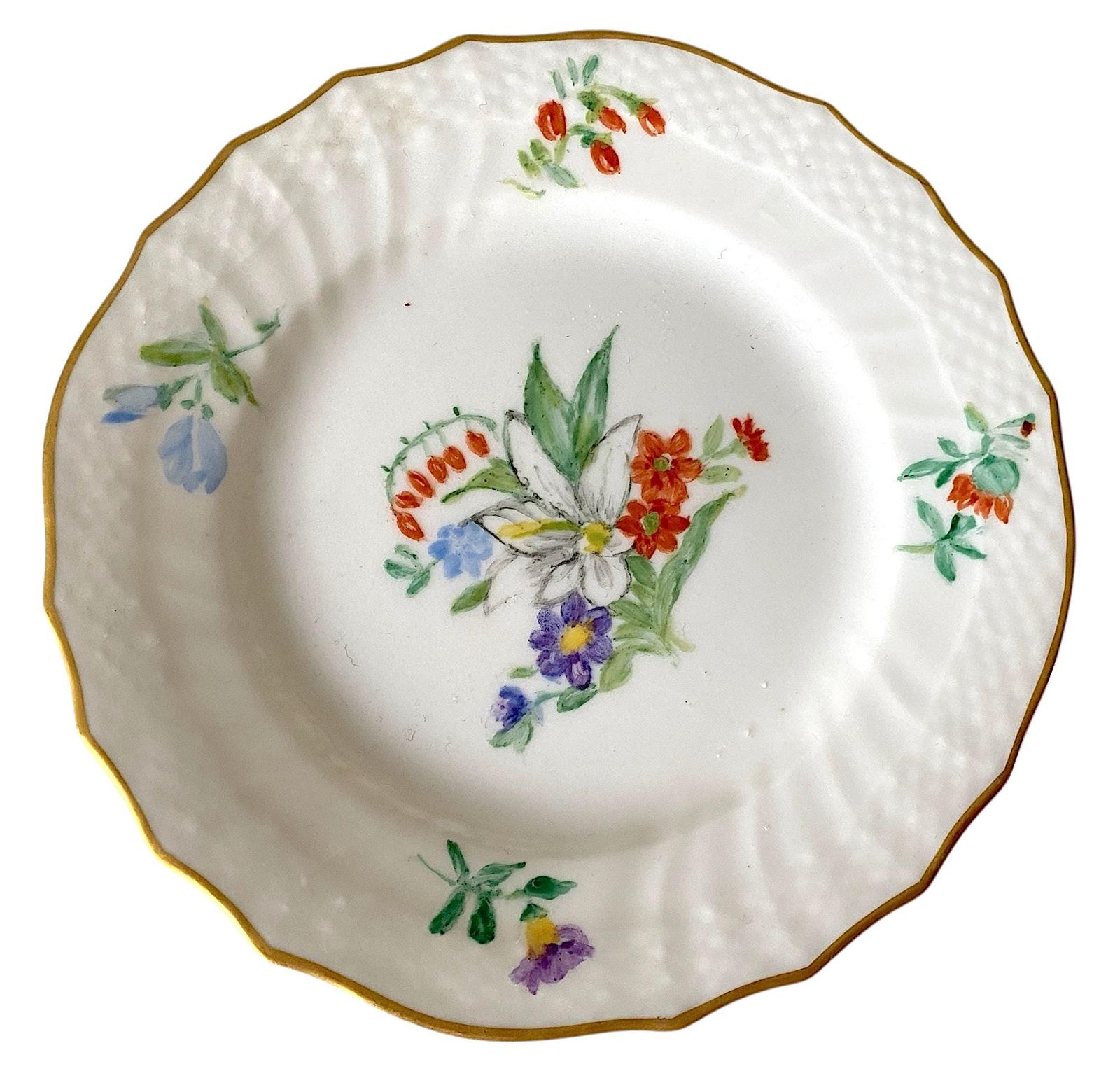 美品✨レア✨ロイヤルコペンハーゲン　サクソンフラワー 透かし プレート 皿 花 ロイヤルコペンハーゲン フルサクソンフラワー ゴールドアクセント