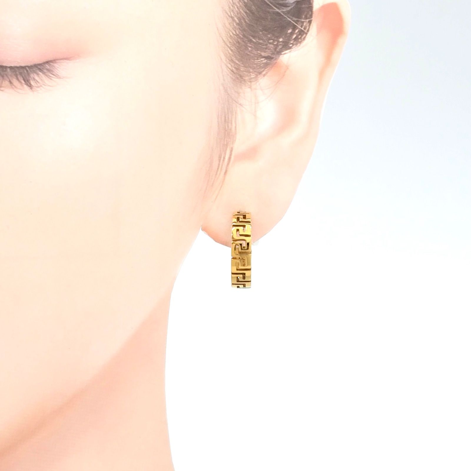 VERSACE ヴェルサーチェ グレカ フープ ピアス 両耳 ゴールド