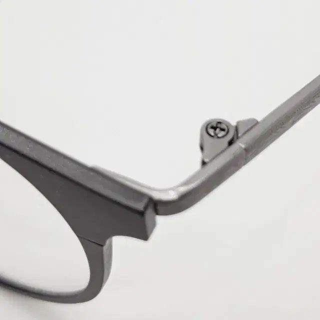 チタン メガネフレーム
