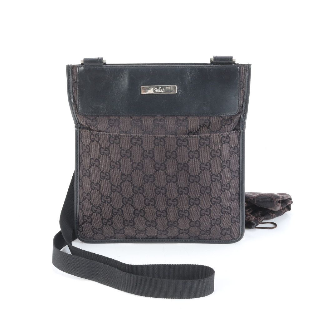 グッチ GGキャンバス 019-0348 レザー ショルダーバッグ 斜め掛け メッセンジャー 本革 ブラック 黒 メンズ MUM DH 8-10