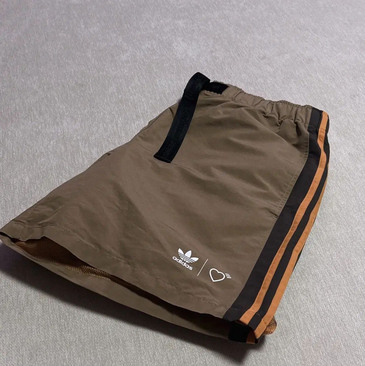 XL アディダス HUMAN MADE ヒューマンメイド ショーツ