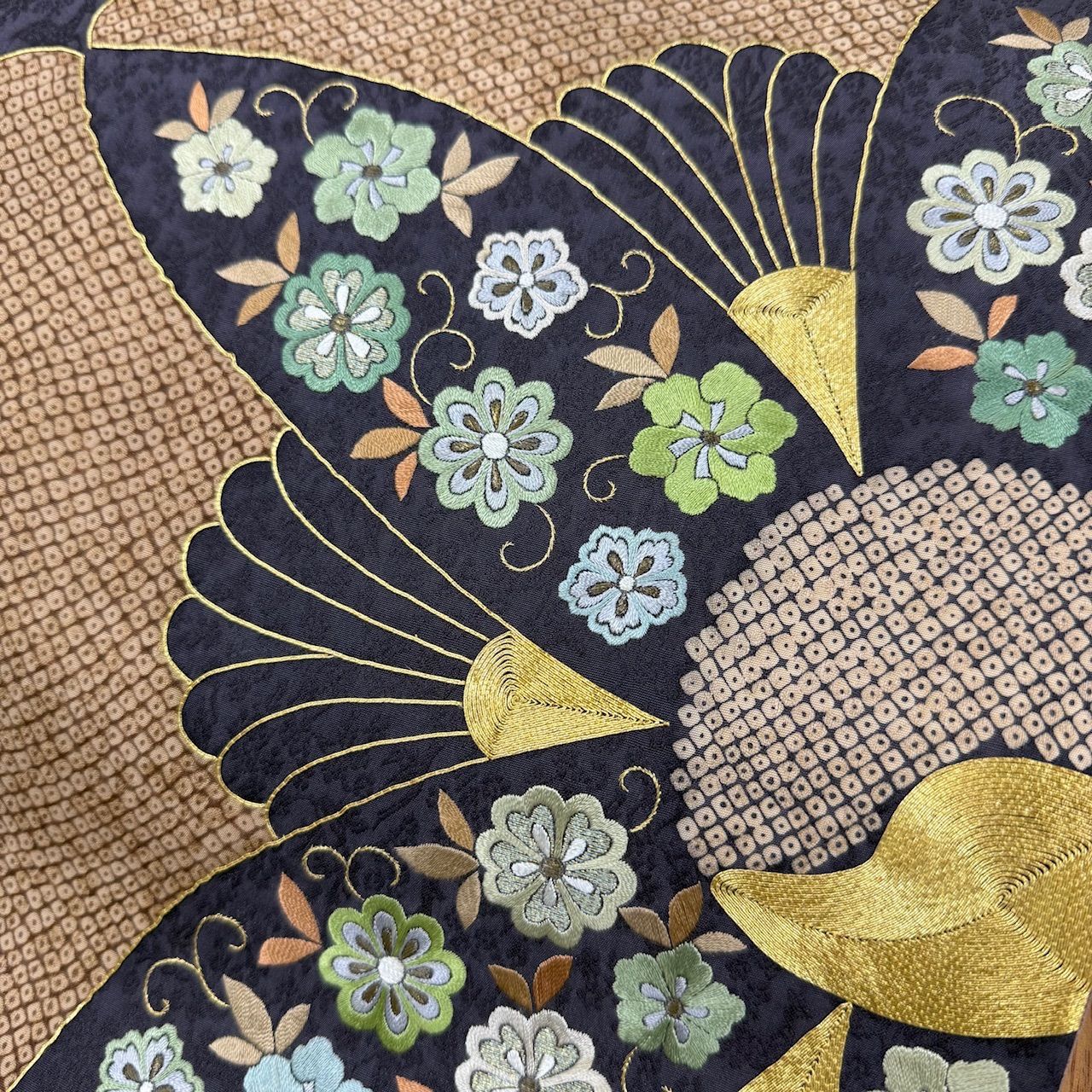 鷹ヶ峰 しょうざん 本手加工友禅刺繍袋帯 中古超美品 お仕立て