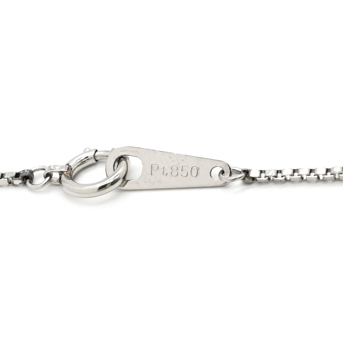 オーバルカット