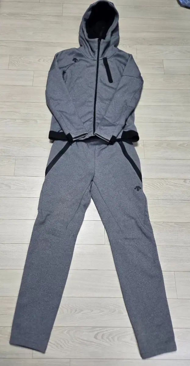 デサント トレーニングウェア セット