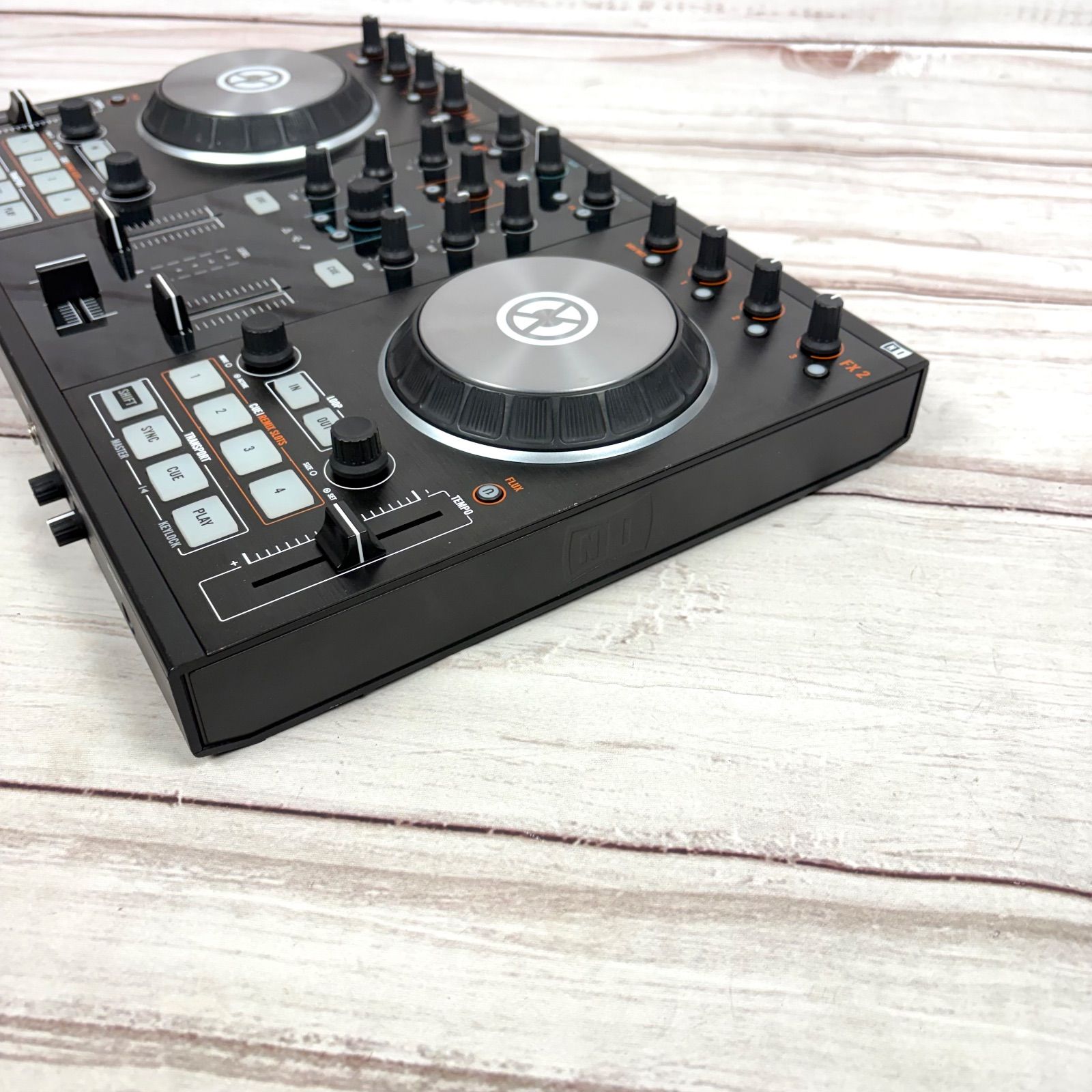 Native Instruments TRAKTOR KONTROL S2 MK2 DJコントローラー - メルカリ